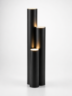 Ensemble de bornes lumineuses extérieures au design cylindrique en métal