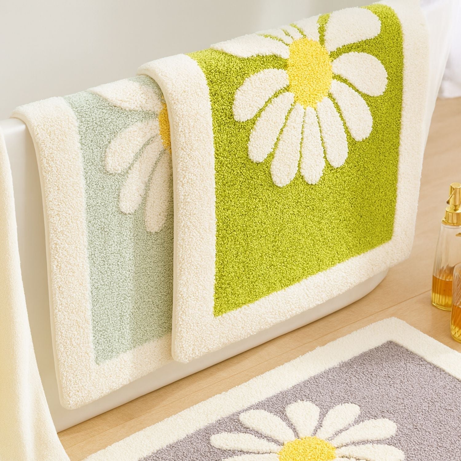 DaisyBloom Tappetino da Bagno | Antiscivolo, Design Floreale in Microfibra
