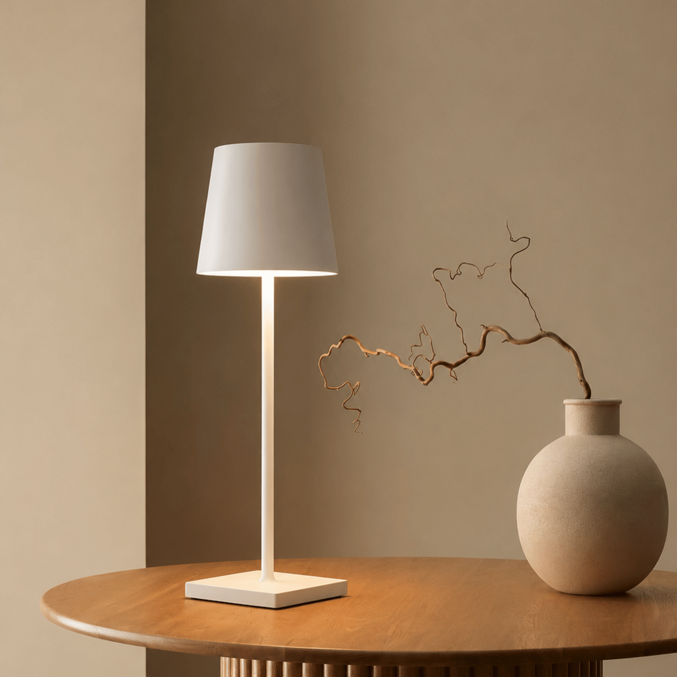 Elysian Lampada | Ricaricabile Senza Fili, Design Elegante, LED, Resistente all'Acqua