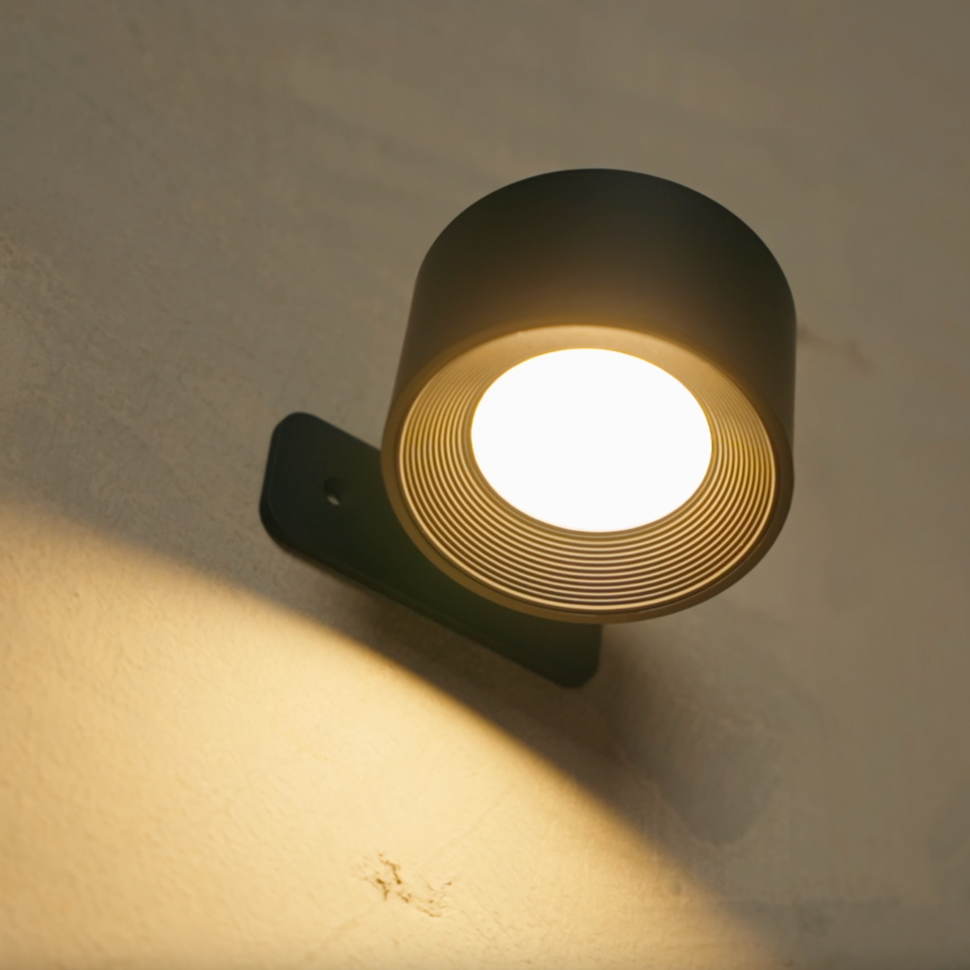 Flora Wandleuchte | Magnetisch, wiederaufladbar, um 360° drehbar