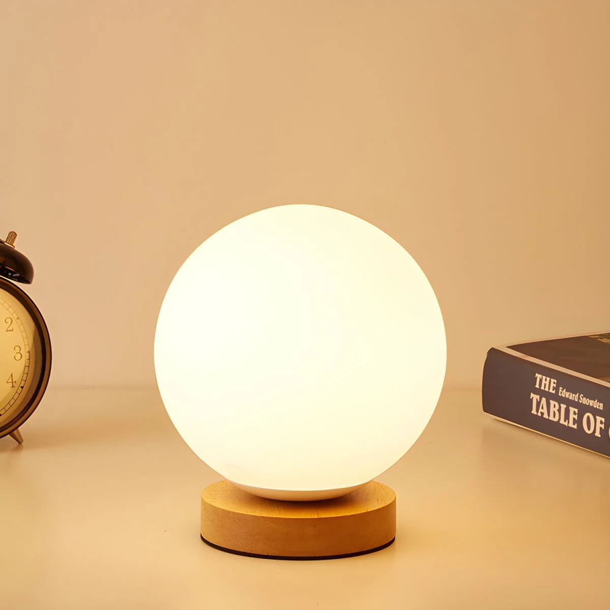 Lampe de table Luma | abat-jour en verre, base en bois, éclairage LED réglable