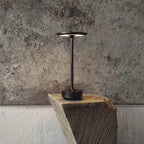LumiGlow Tischlampe | Kabellos, dimmbare LED mit 3 Farben, elegantes Design
