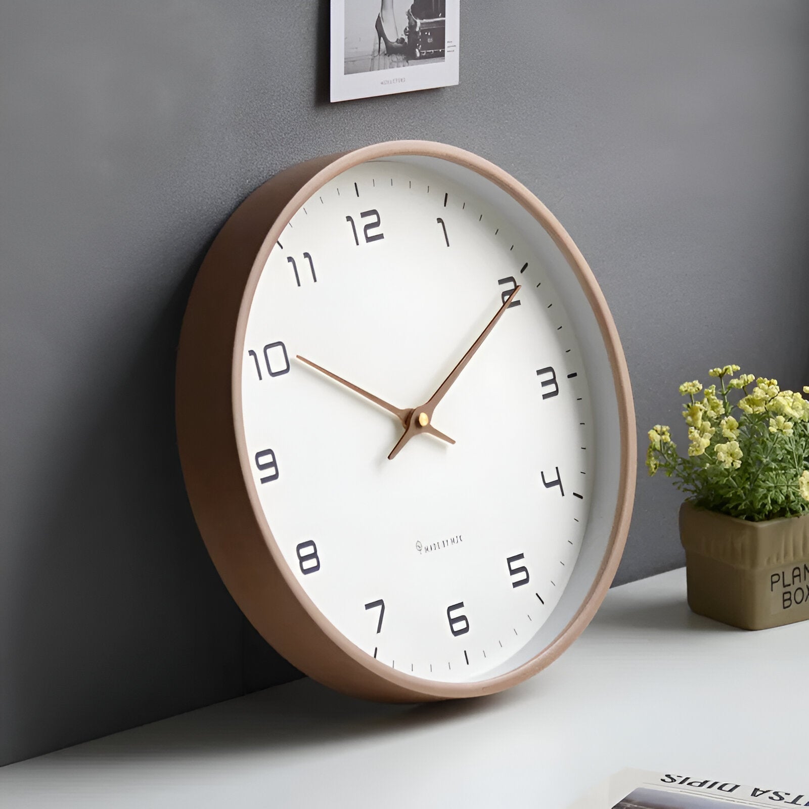 NordiWall Wanduhr | Minimalistisches Design, Holzrahmen, 30 cm