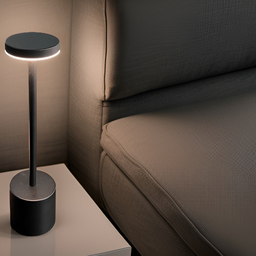 Retro Desk Lamp | Ricaricabile, Design Elegante, Lampada da Scrivania LED