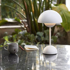 Vela Tischlampe | Elegant, kabellos, dimmbar