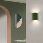 Applique da Parete Moderna in Resina con LED Design Artistico