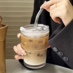 Bicchiere da Viaggio Scanalato in Vetro Borosilicato con Cannuccia