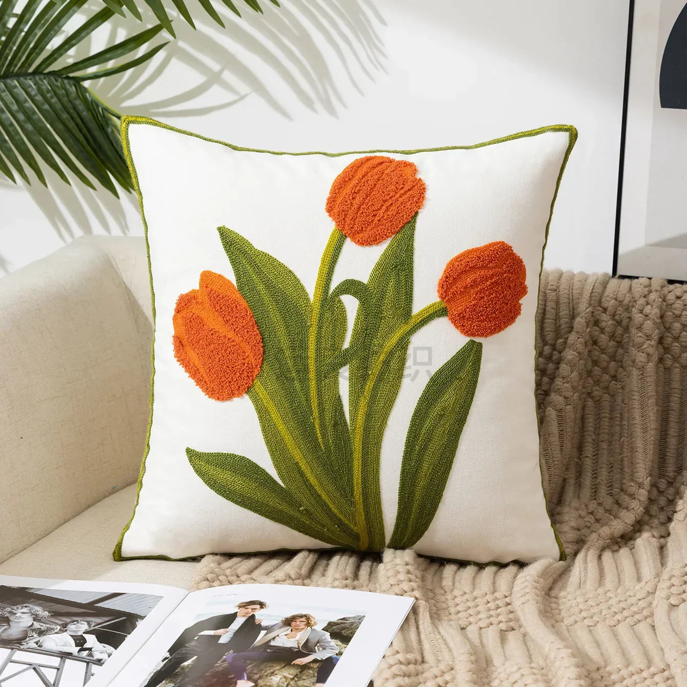 Federa Ricamata in Cotone Canvas con Motivo Floreale Country