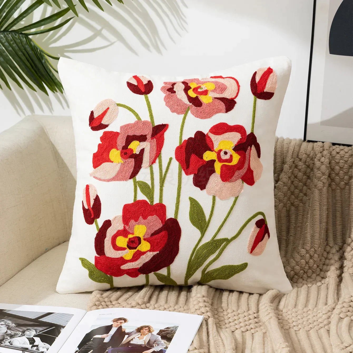 Federa Ricamata in Cotone Canvas con Motivo Floreale Country